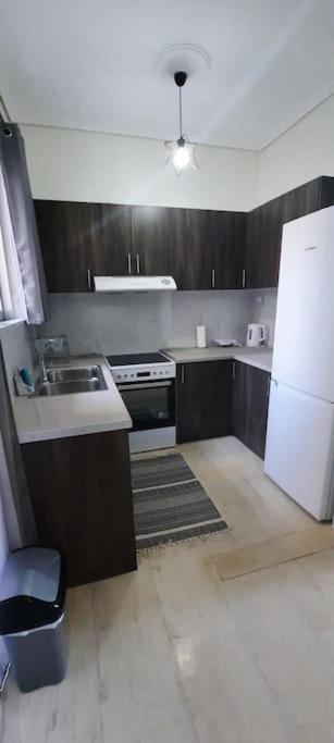 Comfort Apartment In The City 卡拉马塔 外观 照片